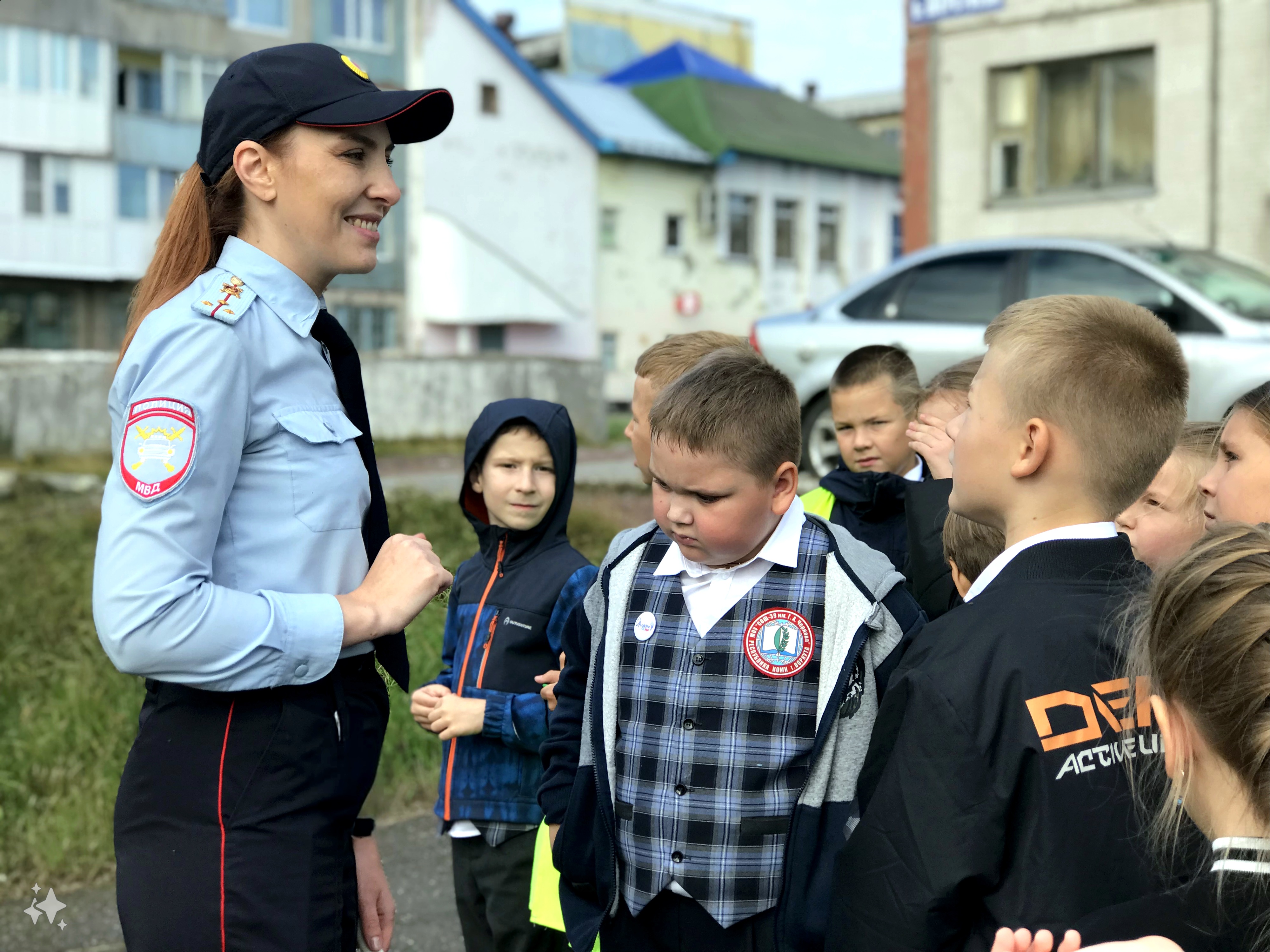 Госавтоинспекторы г. Воркуты проводят экскурсии для школьников и воспитанников детских садов.