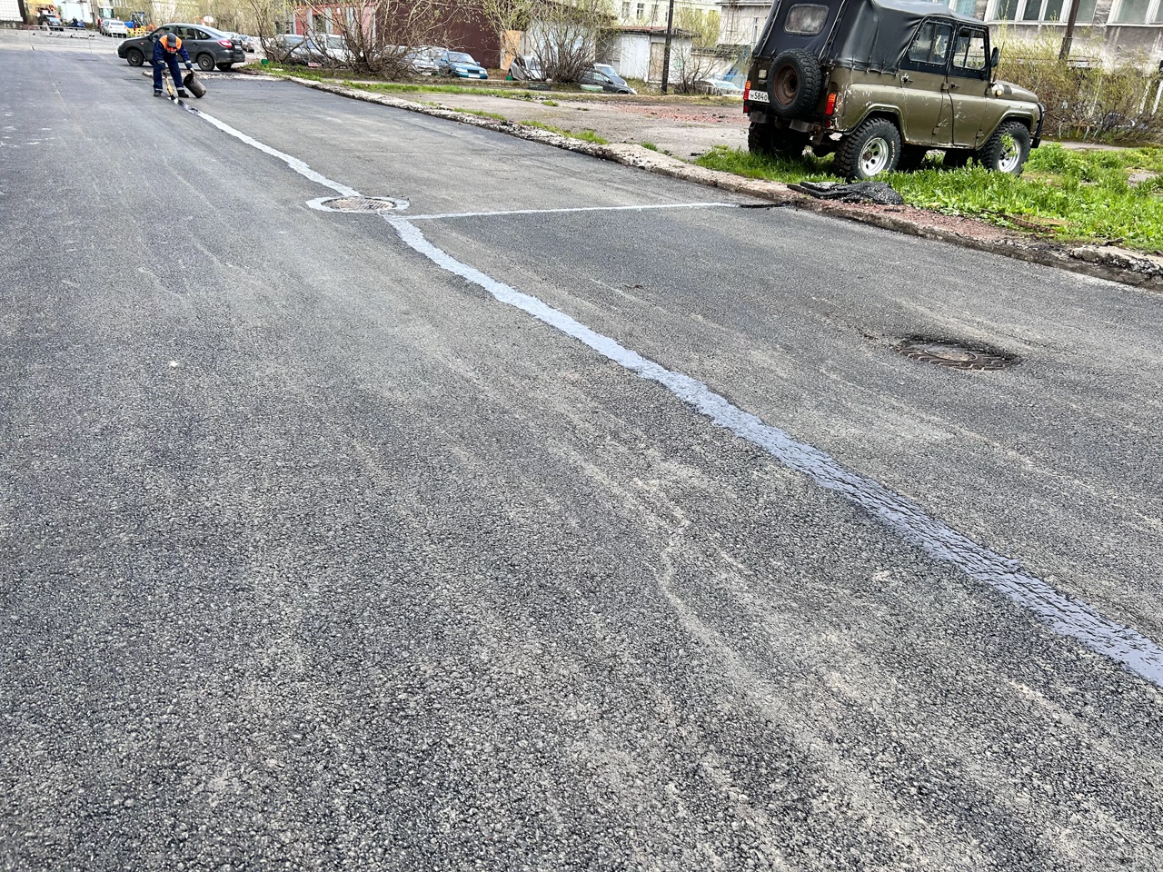  #времянаводитьпорядок: в Воркуте завершается благоустройство пяти дворов на улице Парковой.