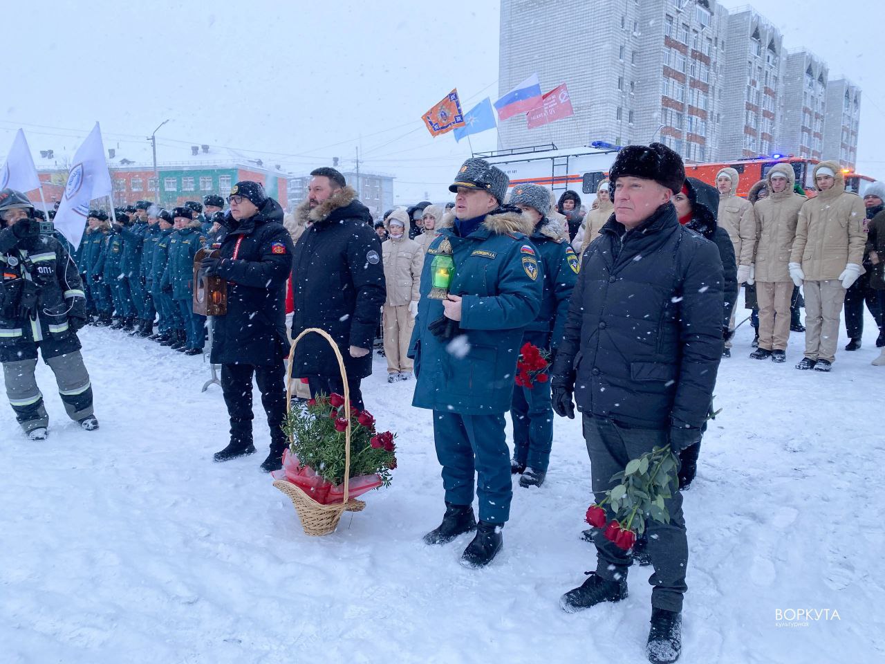 В Воркуту из Мурманска доставили «Огонь Победы».