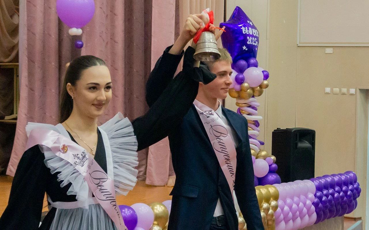 Для выпускников воркутинских школ прозвенел Последний звонок.