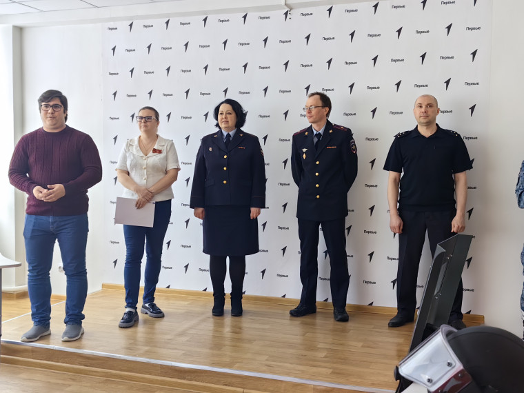 Полицейские Воркуты приняли участие в «Фестивале Первых». Полицейские Воркуты приняли участие в «Фестивале Первых».