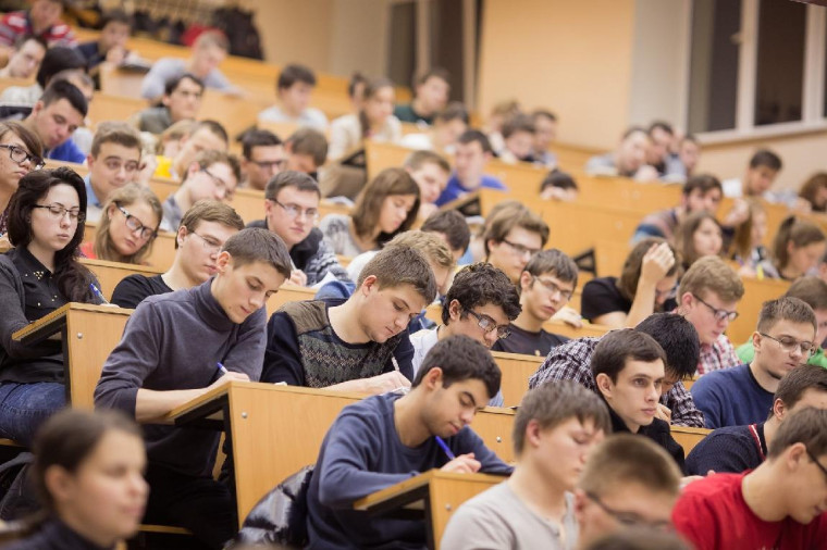 Прокуратурой Республики Коми проводится работа по подбору кандидатов в абитуриенты для поступления. Прокуратурой Республики Коми проводится работа по подбору кандидатов в абитуриенты для поступления.