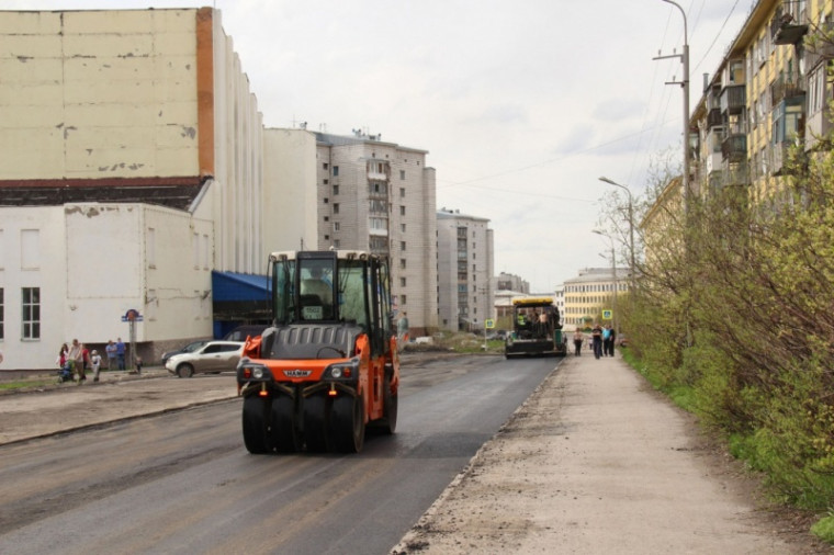 В мэрии готовятся к ремонту дорог после потепления. В мэрии готовятся к ремонту дорог после потепления.